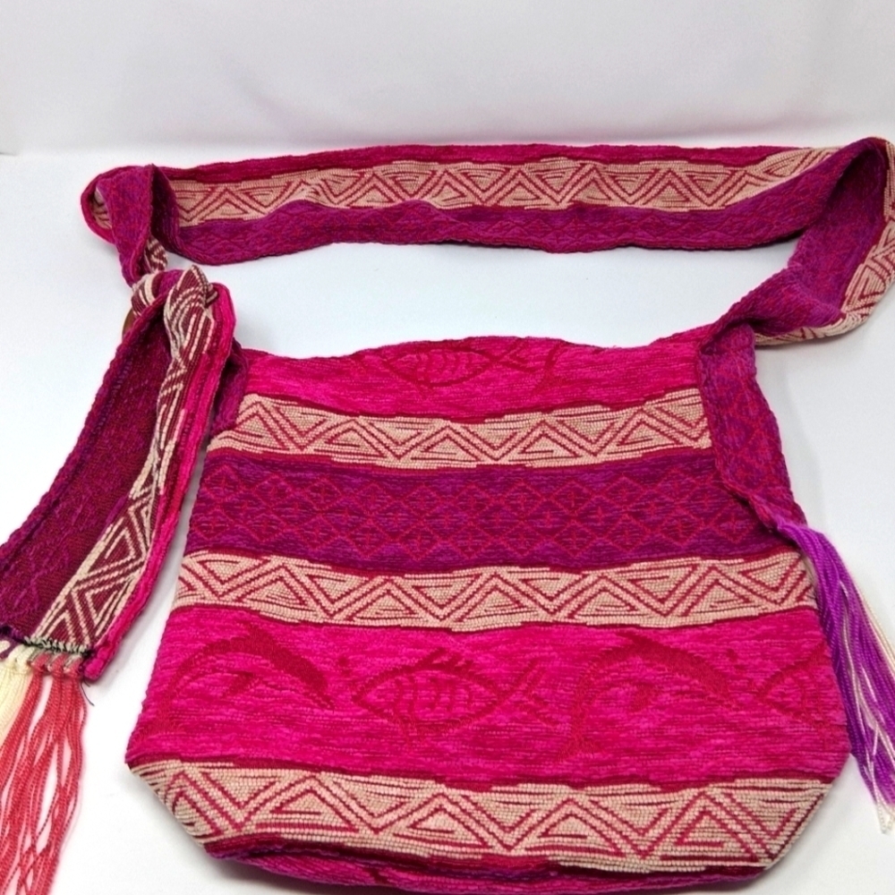 Vintage 1960's Beautiful Bohemian/Shoulder Strap Bag Size 12"×12"